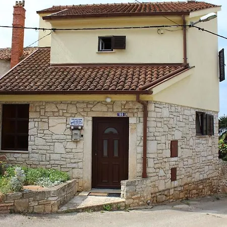 With Parking Space Liznjan, Medulin - 11152 Appartement Ližnjan